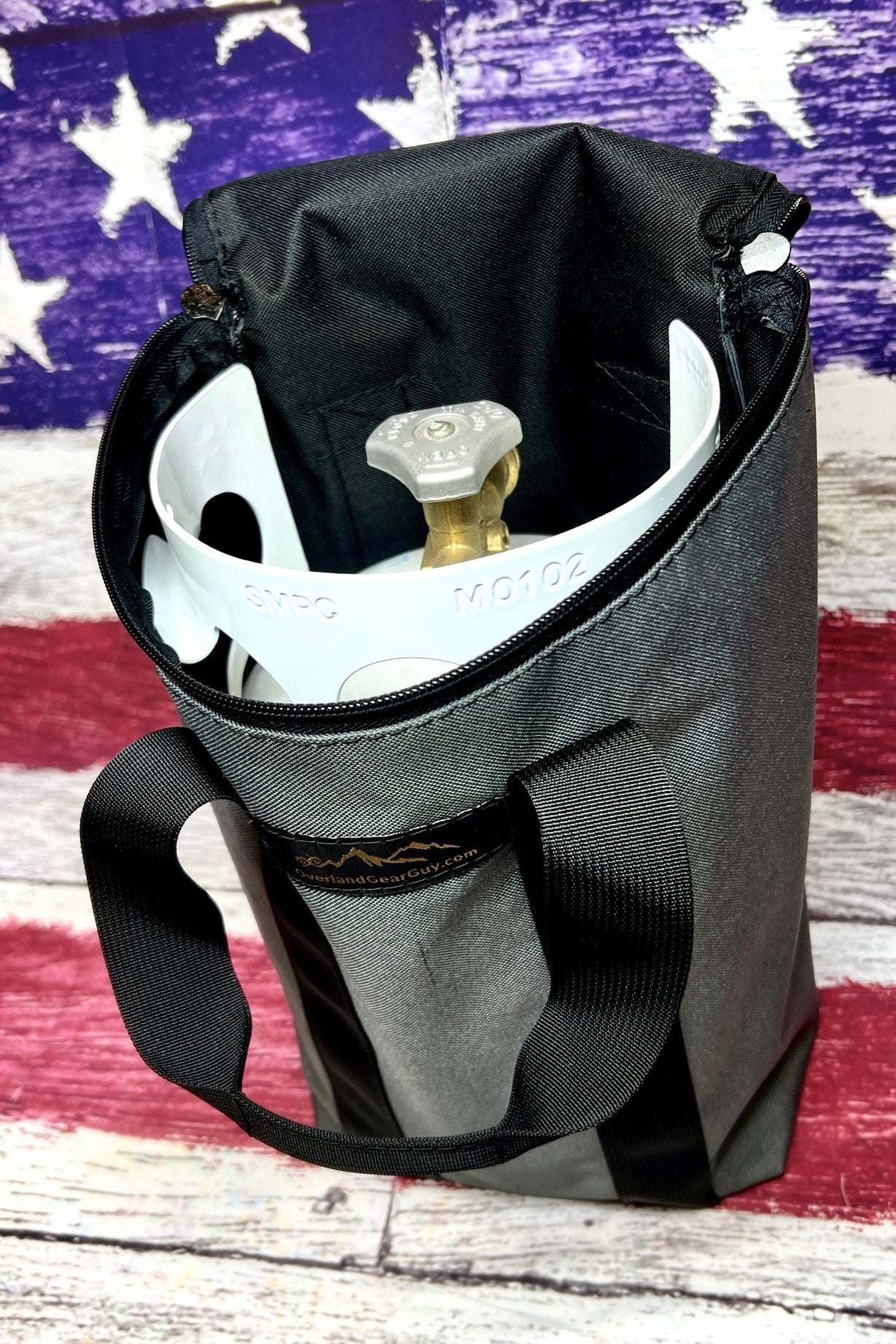 5 LB Propane Bag: Durable Tank Carry Bag for Outdoor Adventures - Image 4