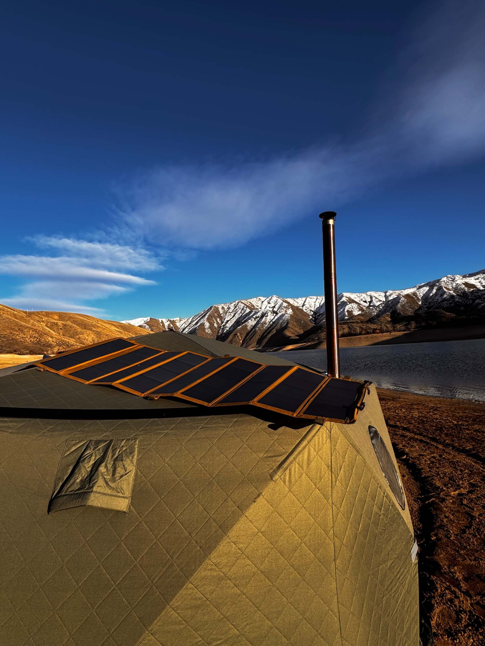 Bugout™ 130 Portable Solar Charger: The Ultimate Solar Bugout Bag - Image 4