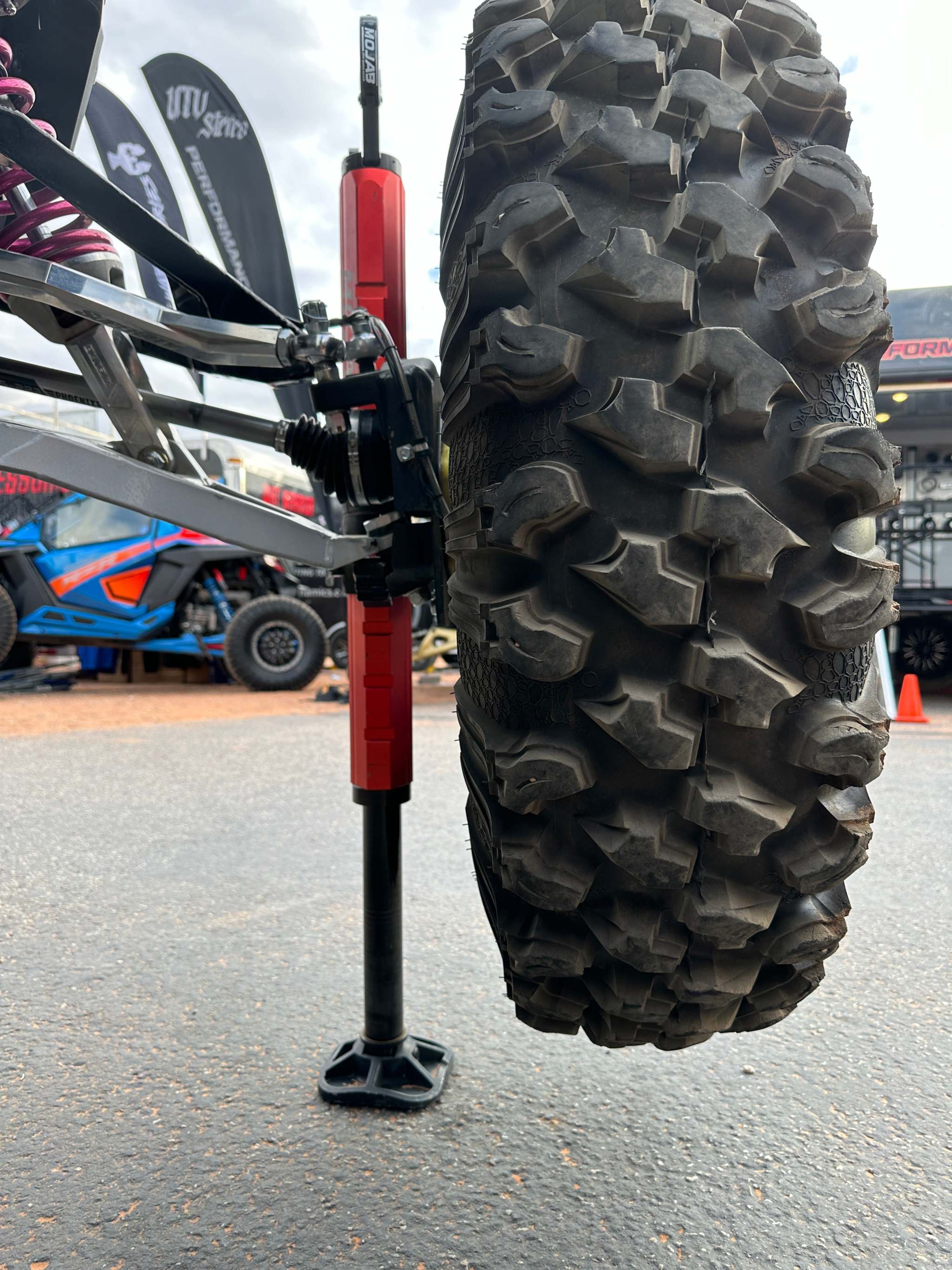 CarbonPro SXS Hydraulic Jack - Image 10