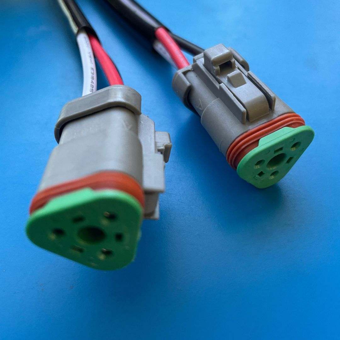 Dual Spotlight 3 Way Wiring Harness - Image 2