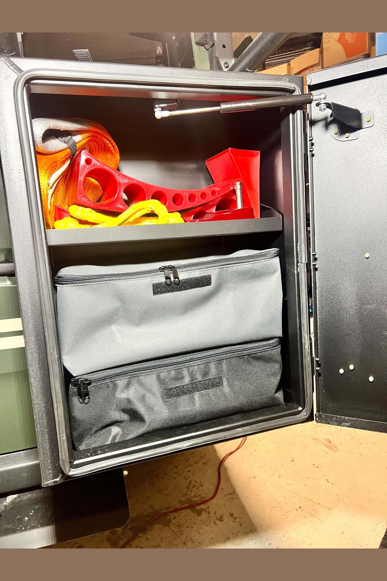 EXPEDITION BOX-LARGE Divider Storage Bags - Image 5