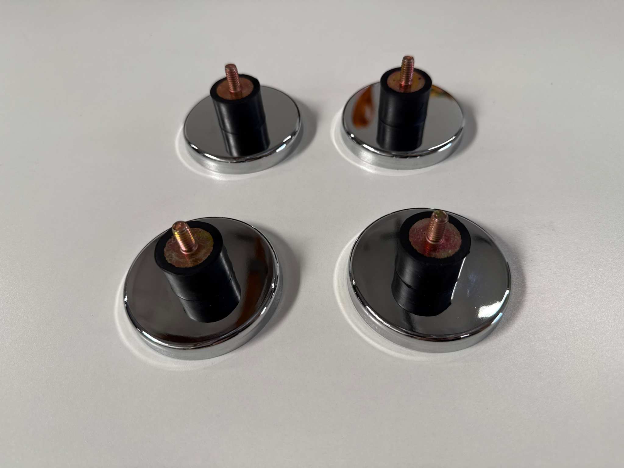 Flexible Magnetic Feet for Flat mounts (Set of 4) - Image 2
