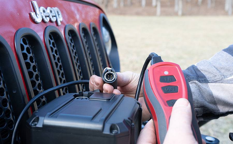 Gladiator R-Type 12,500lb 12v Electric Winch - Steel Rope - Image 8