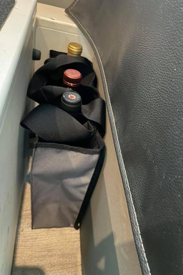 Groovy Wine Caddy - Image 5