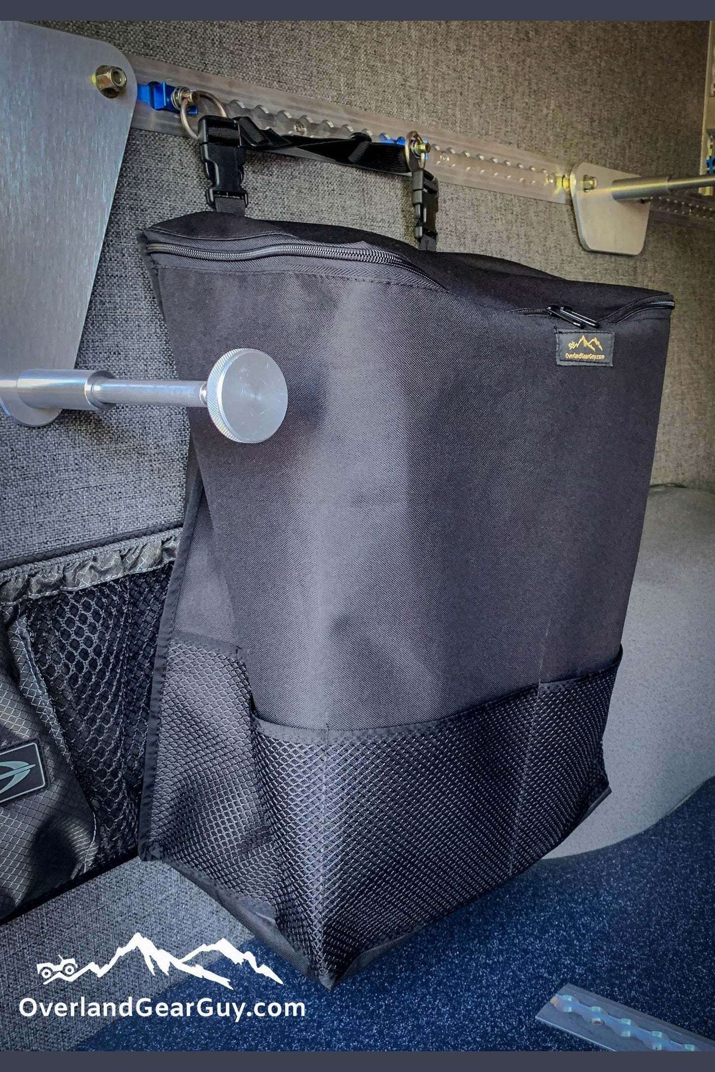 Enhance Vehicle Organization with Our Large Headrest Trash Bag - Image 9