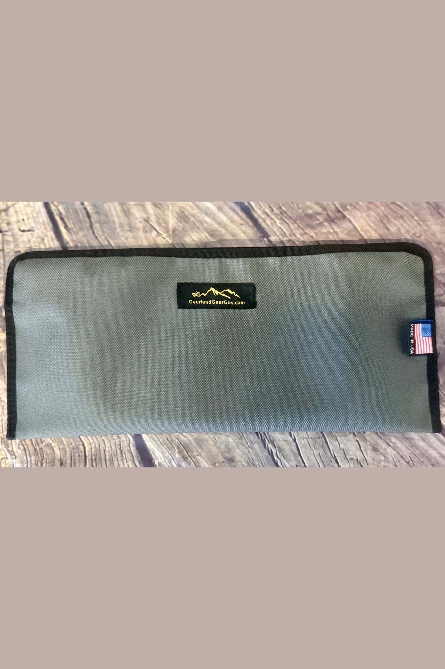 Seat Gap Sleeve - Keep Your Car Organized with this Universal Gap Filler - Image 6
