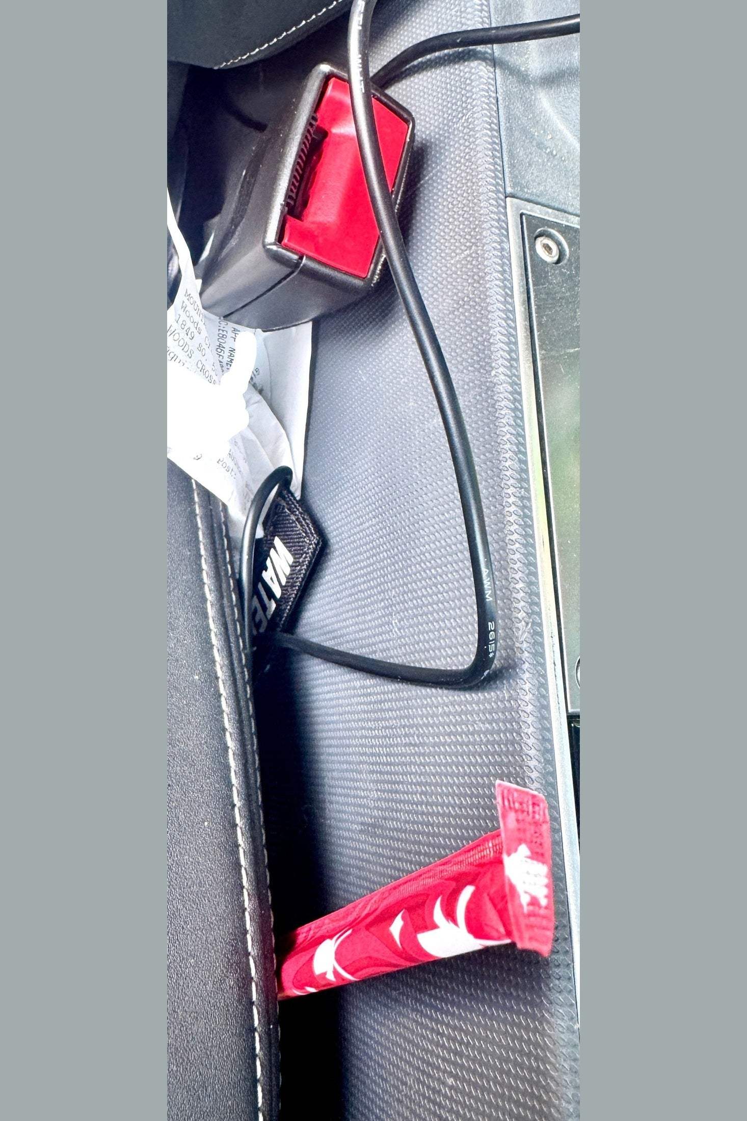 Seat Gap Sleeve - Keep Your Car Organized with this Universal Gap Filler - Image 8