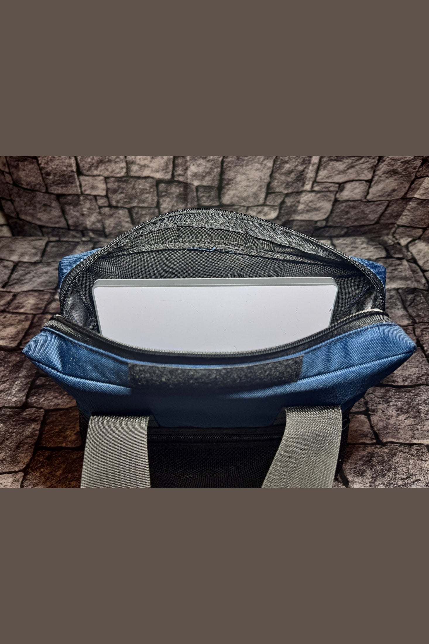 Starlink Mini Carry Bag: Spacious Interior & Protective Design for Your Equipment - Image 7