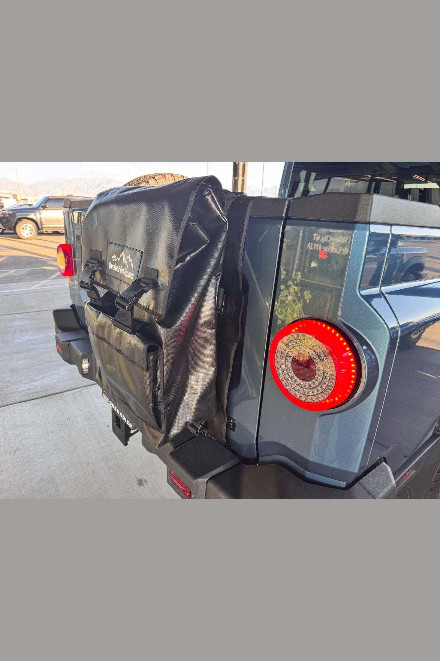 Tailgate Trash Bag Gladiator - Tacoma - Ram - Rivian -QuarterMaster - Image 11