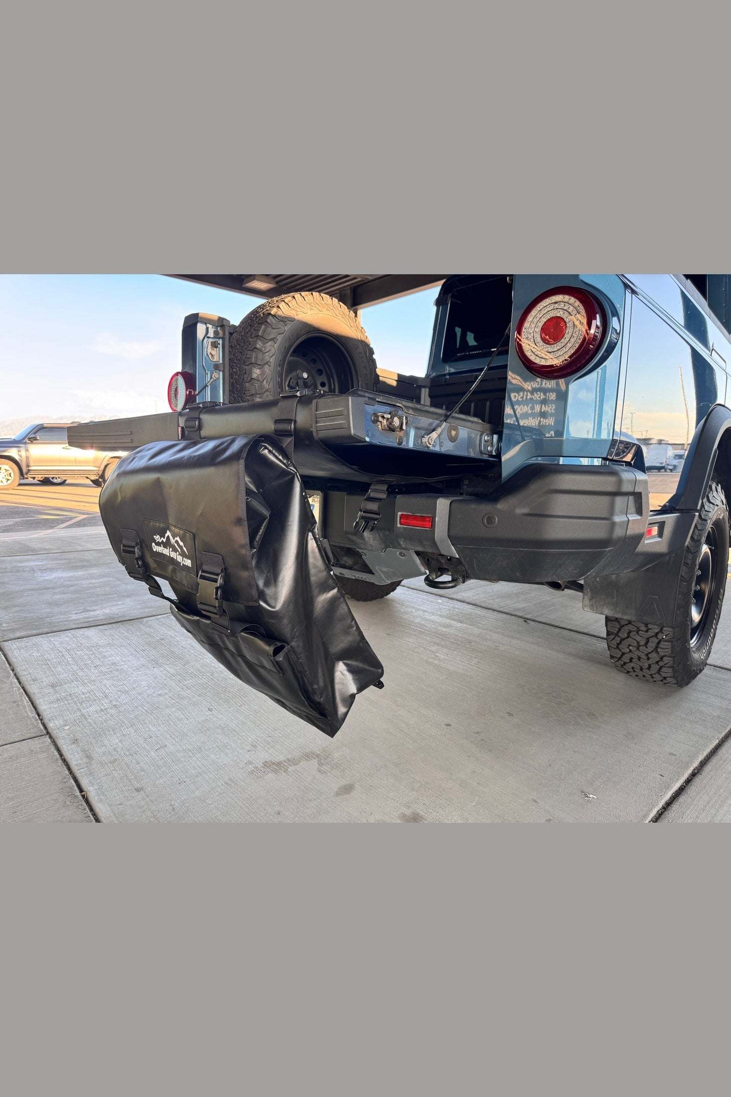 Tailgate Trash Bag Gladiator - Tacoma - Ram - Rivian -QuarterMaster - Image 16