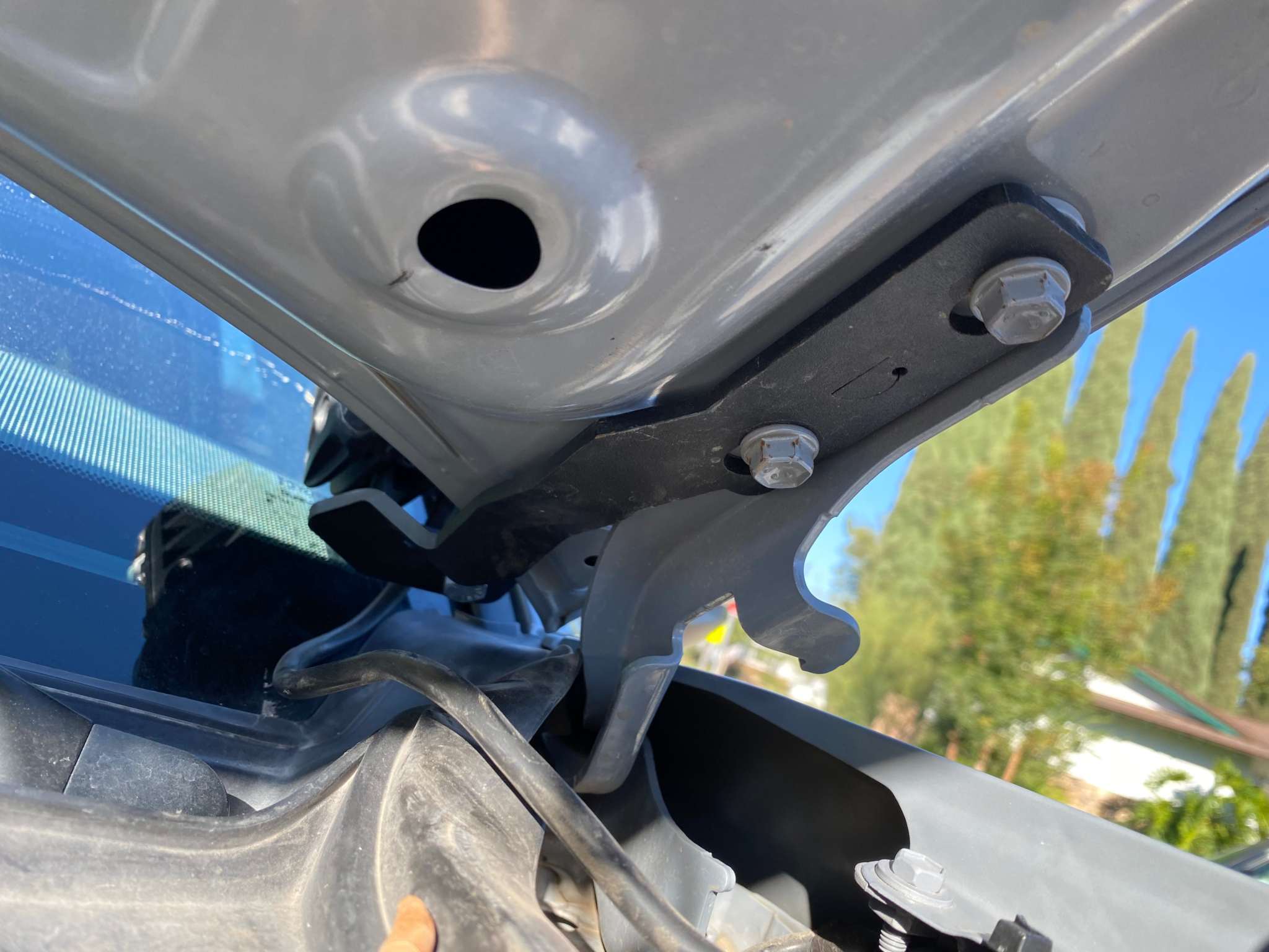 Third Generation Toyota Tacoma Ditch Bracket - Image 4