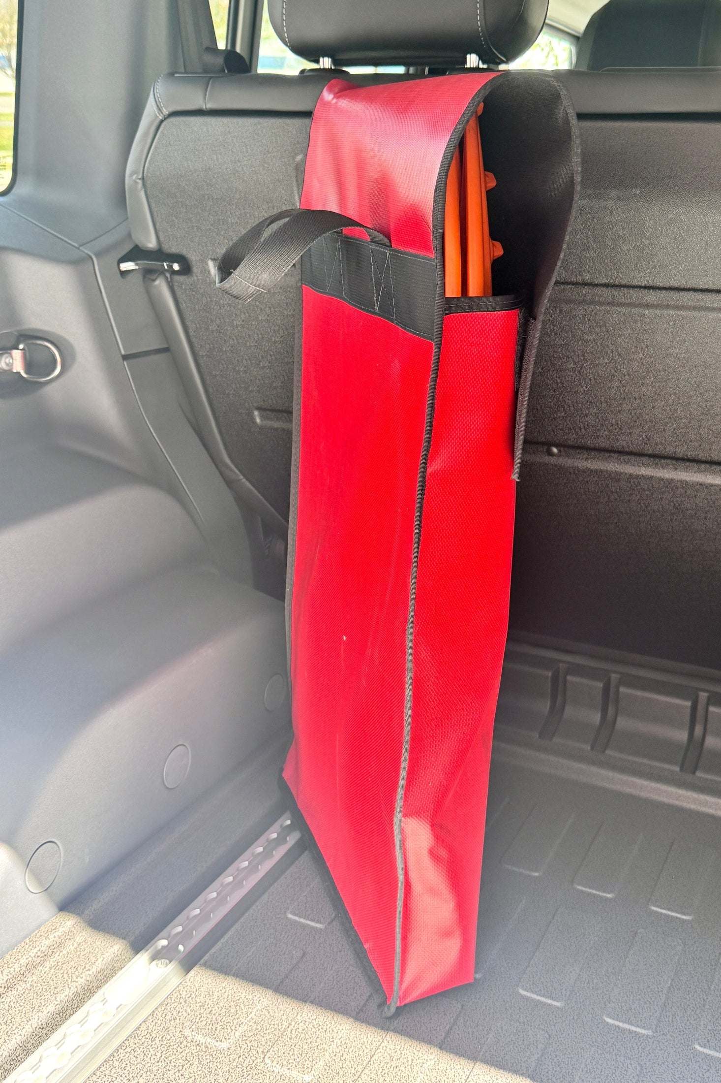 Durable Traction Recovery Board Storage Bag for Off-Road Adventures - Image 9